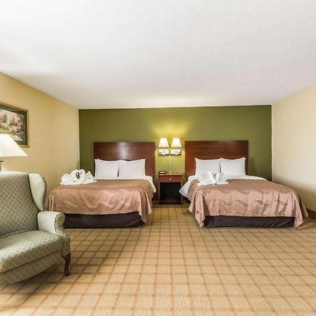 Quality Inn I-74 Batesville Exteriér fotografie