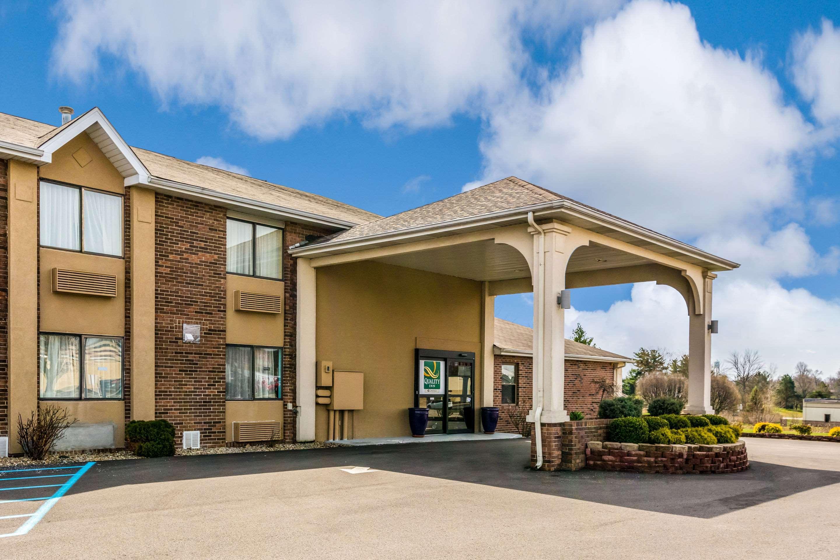 Quality Inn I-74 Batesville Exteriér fotografie