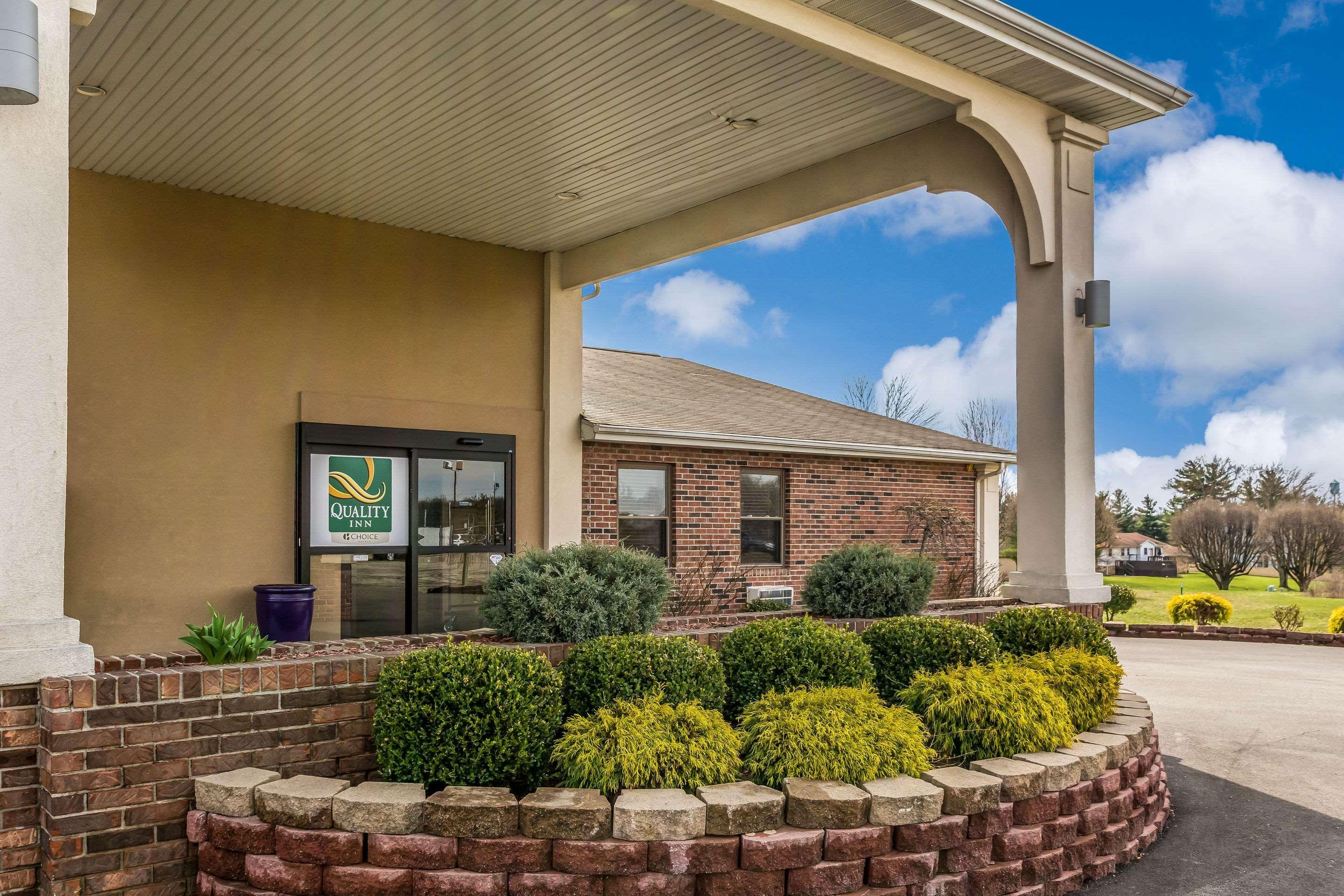 Quality Inn I-74 Batesville Exteriér fotografie
