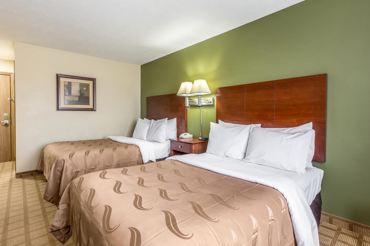 Quality Inn I-74 Batesville Exteriér fotografie