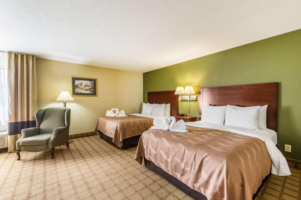 Quality Inn I-74 Batesville Exteriér fotografie